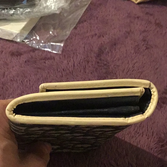 Authentic Christian Dior Trotter Continental PVC/Leather Wallet & Box - Picture 8 of 16